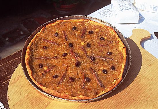 File:Pissaladiera.jpg