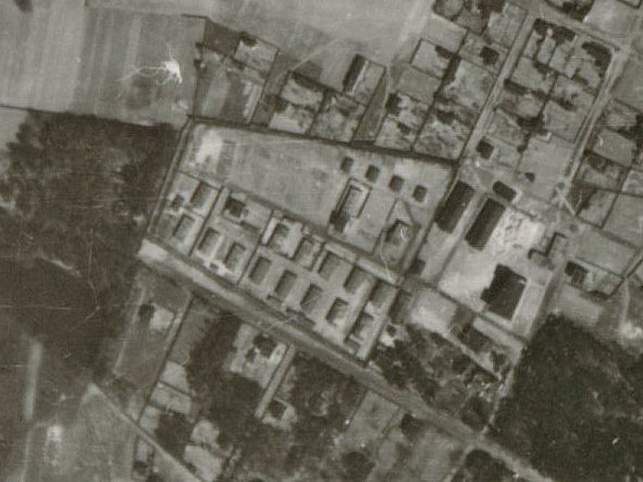 File:Stalag Luft II, Łódź, V 1942, aerial.jpg