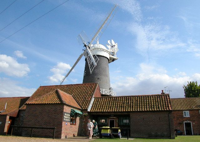 File:Bircham Windmill, Great Bircham.jpg