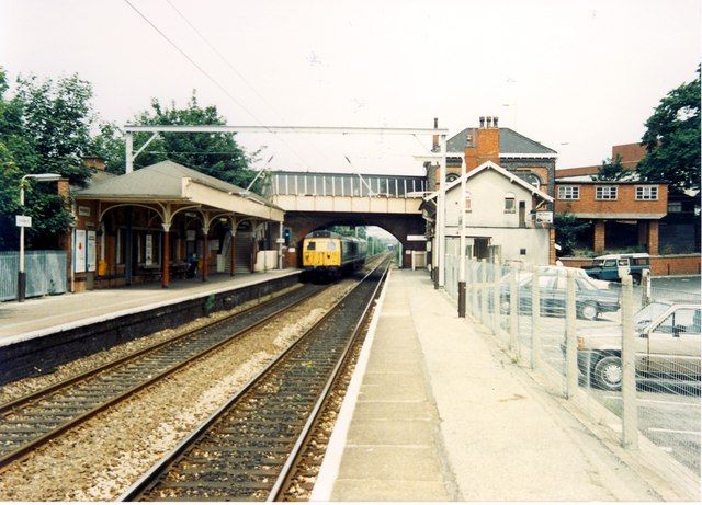 File:Brooklands railway station in 1988.jpg