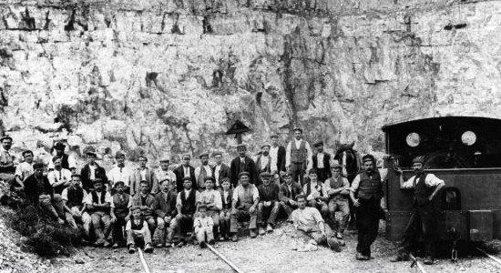 File:Crich Quarry 1900s.jpg