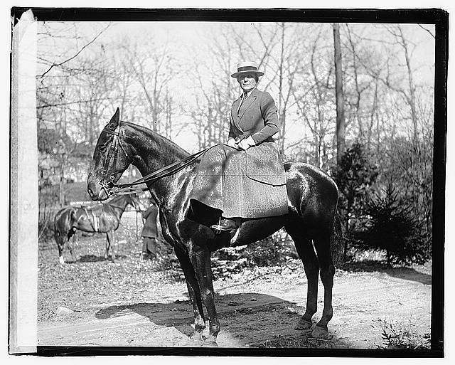 File:Florence Harriman on Horseback.jpg