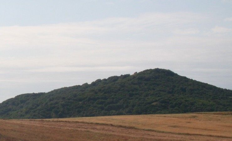 File:Meyseri mountain to the west from Shamakhi.jpg