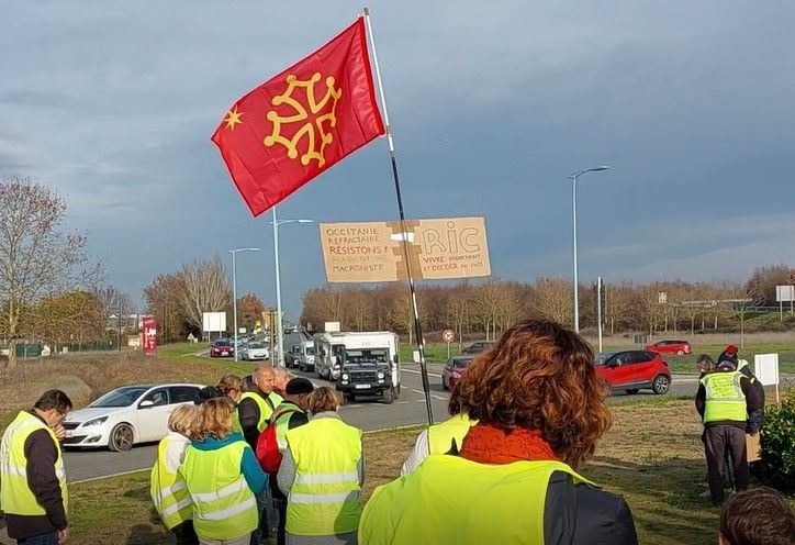 File:Occitanie réfractaire Résistons !.jpg