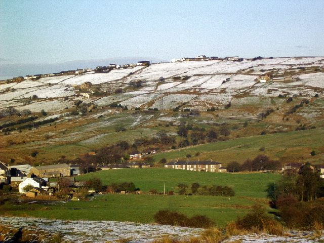 File:Waterside, Darwen - geograph.org.uk - 12633.jpg