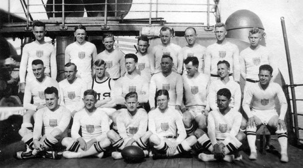 File:1920 US olympic rugby union team.jpg