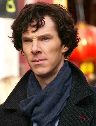 File:Benedict Cumberbatch filming Sherlock cropped.jpg