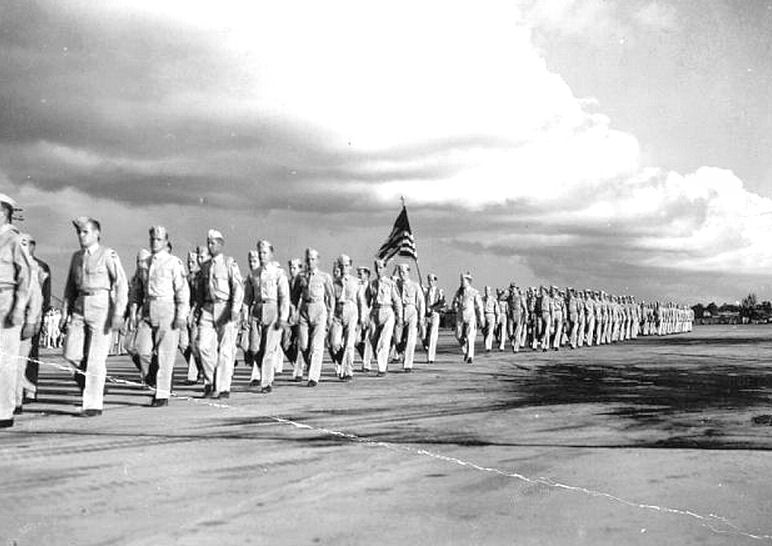 File:Buckingham Army Airfield - graduation parade 1944.jpg