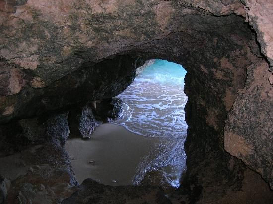 File:Cave at Xtabi, Jamaica (February 2007).jpg