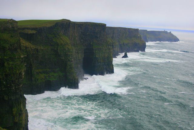 File:Cliffs of Moher Colour.JPG