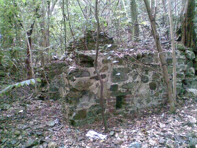 File:Hunthum's ghut ruin 04.JPG