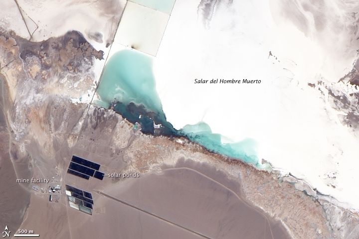 File:Lithium mine, Salar del Hombre Muerto, Argentina.jpg