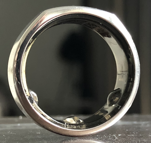 File:Oura ring generation 3 sensors visible.png