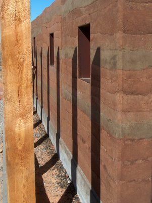 File:Rammed earth.jpg