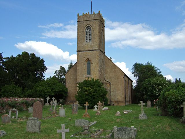 File:Ash, Holy Trinity Church.jpg