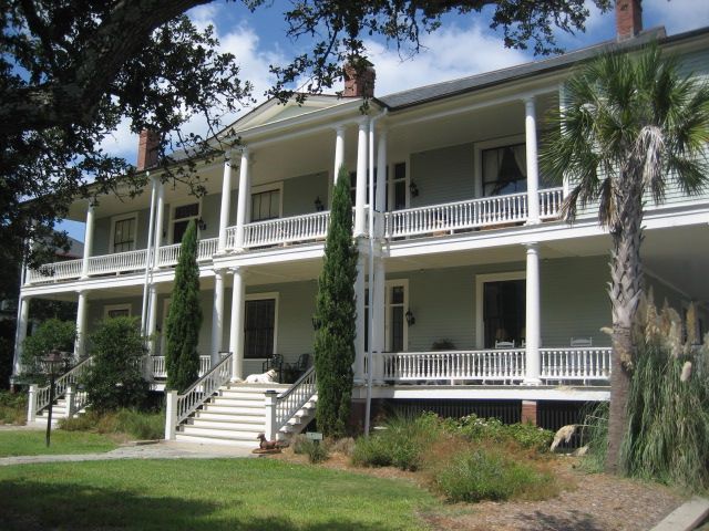 File:Condos on Sullivans Island.jpg