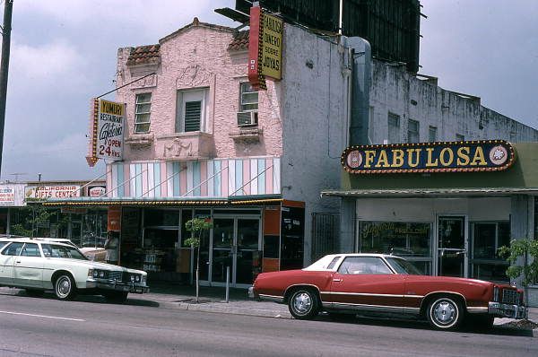 File:Downtown buildings in Little Havana - Miami.jpg