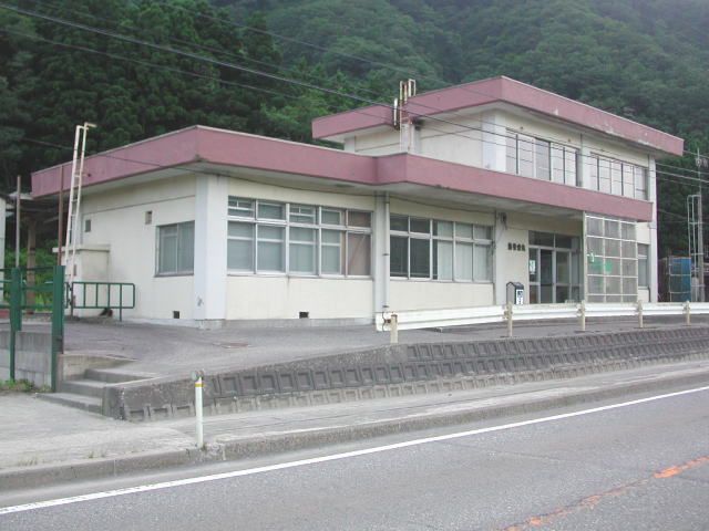 File:E-kanamaru 20040801.jpg