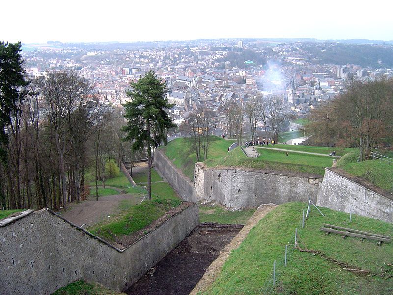 File:Namur from citadel.jpg