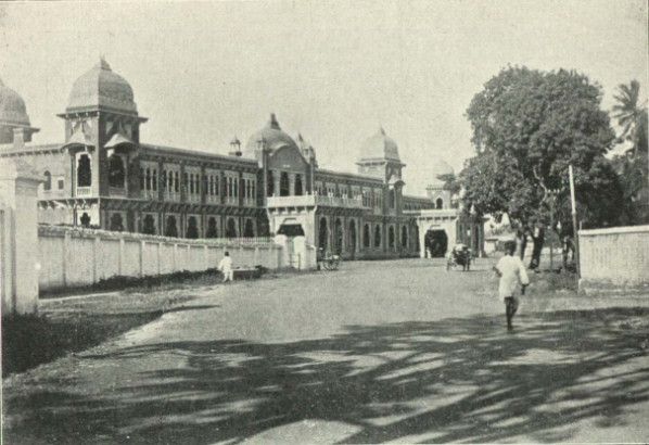 File:Egmore Station.jpg