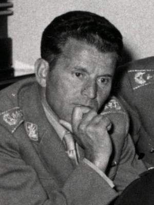 File:Peko Dapčević1.jpg