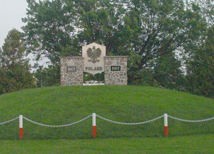 File:Poland Monument TBay Sorop Gardens.JPG