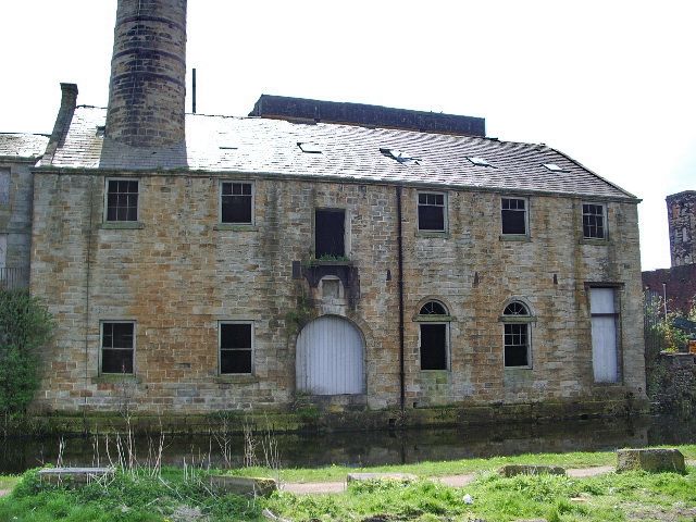 File:Sandygate Mill - geograph.org.uk - 788421.jpg