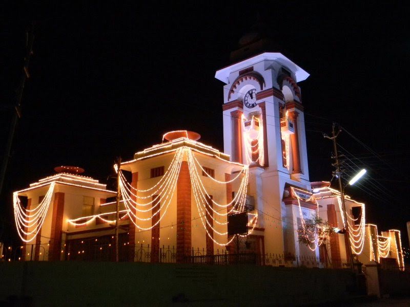 File:Himatnagar Public Library and Towerclock.jpg