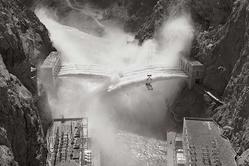 File:Hoover-Dam-Needle-Test-c1940s-Cliff-Segerblom.jpg