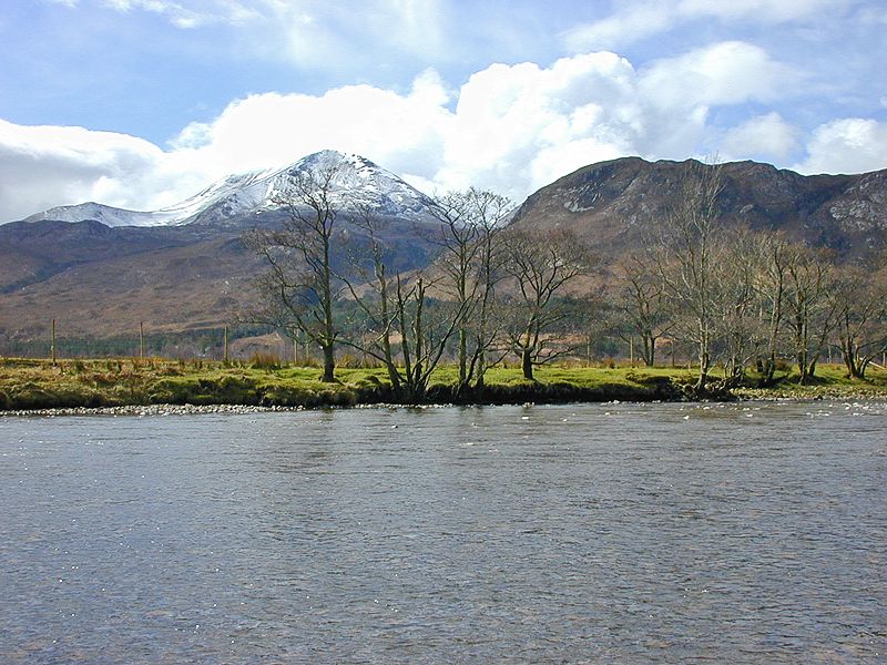 File:Kinlochewe River, near Anancaun.jpg