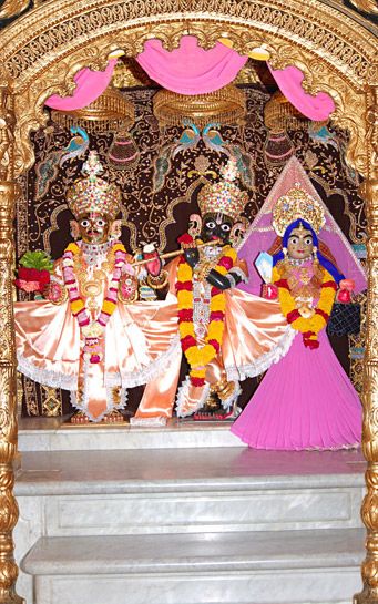 File:Lord Ranchhodrai Junagadh Temple.jpg