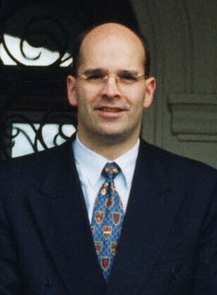 File:Mario Frick (politician) (cropped).jpg