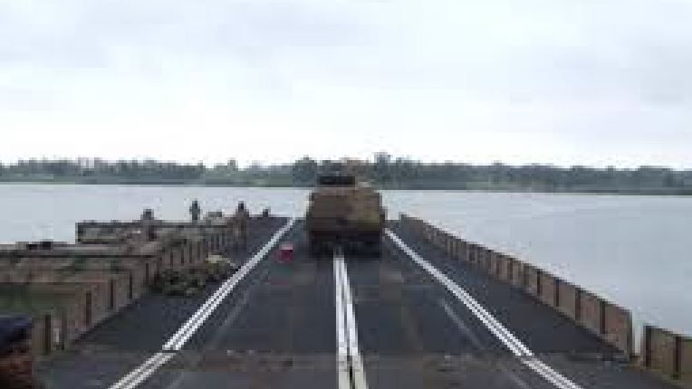 File:SANDF Pontoon Bridge.jpg