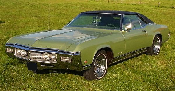 File:2nd Buick Riviera.jpg