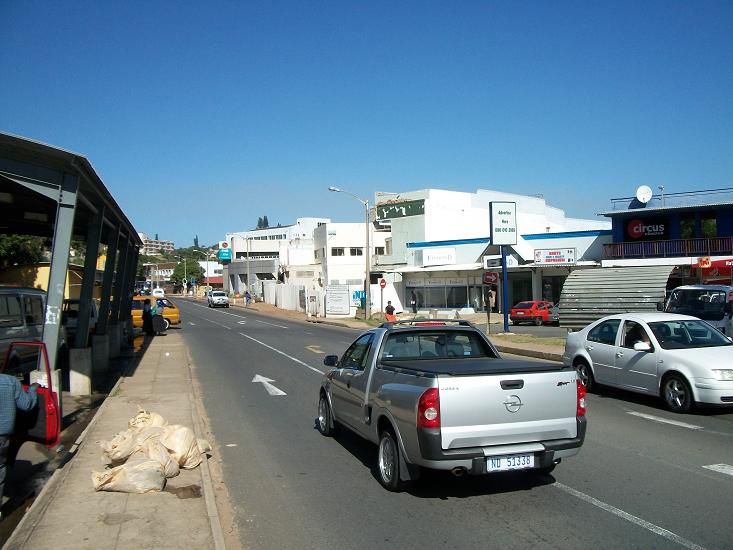 File:Amanzimtoti CBD.JPG