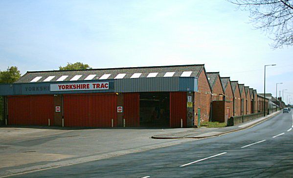 File:Barnsley Tramway - Bus shed 06-05-06.jpg