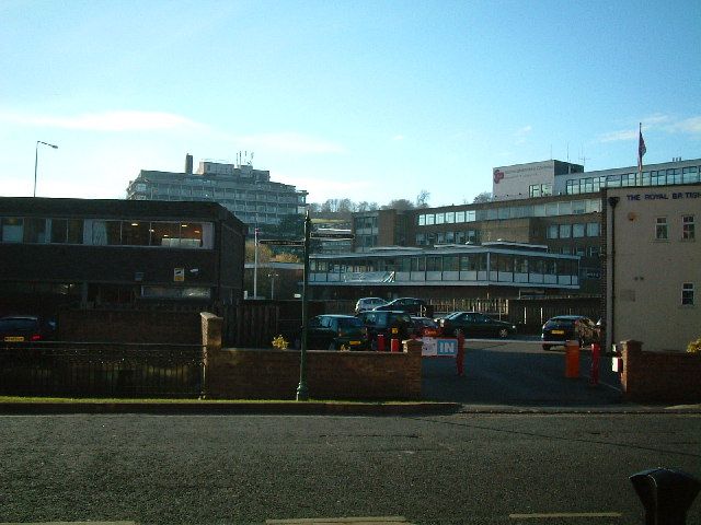 File:High Wycombe - geograph.org.uk - 92517.jpg