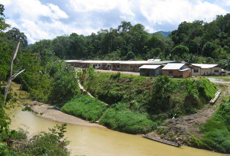 File:Modern Iban Longhouse.JPG