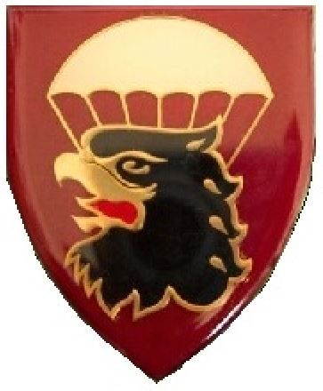 File:SANDF 44 Para regiment emblem.jpg