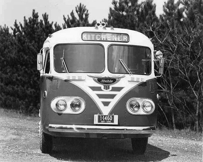 File:1947 Flxible Clipper.jpg