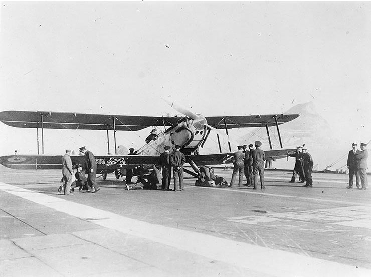 File:HMS Furious-18.jpg