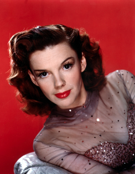 File:Judy Garland publicity photo.png