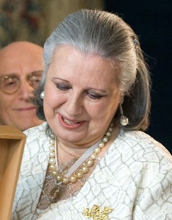 File:Laura Biagiotti Quirinale (cropped).jpg