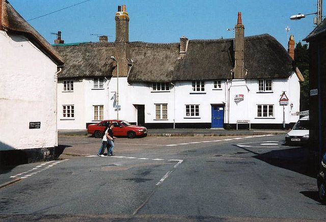 File:Silverton Fore Street by Martin Bodman.jpg