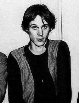 File:Tom Verlaine.jpg