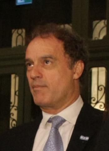 File:Aníbal Ibarra.JPG