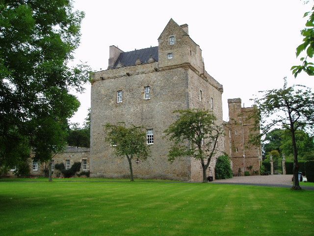 File:Lennoxlove House - geograph.org.uk - 37990.jpg