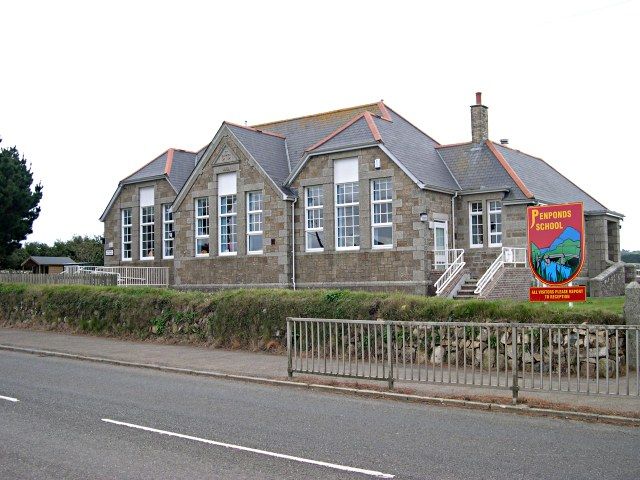 File:Penponds School - geograph.org.uk - 344977.jpg