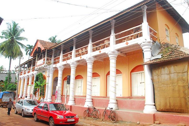 File:Shri Gaudapadacharya Mutt at Gokarna.JPG