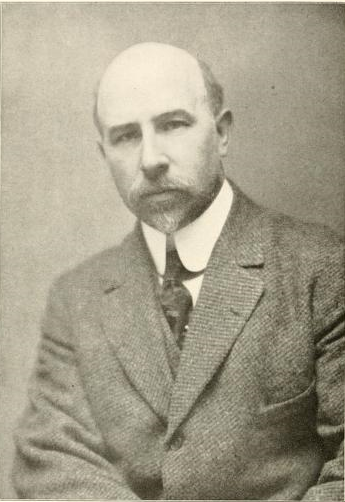 File:Augustus Lukeman, circa 1914.png